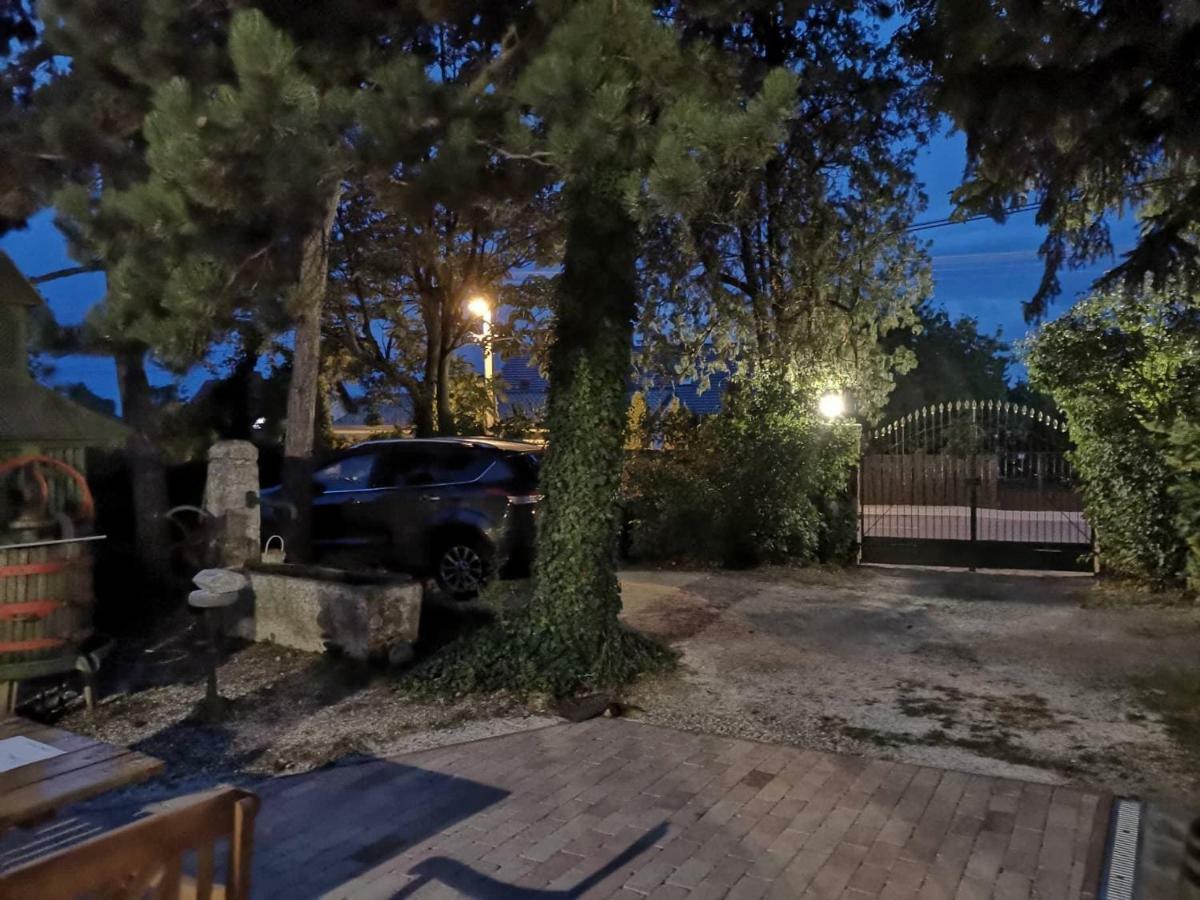 Villa-Magdi Vendeghaz Révfülöp المظهر الخارجي الصورة