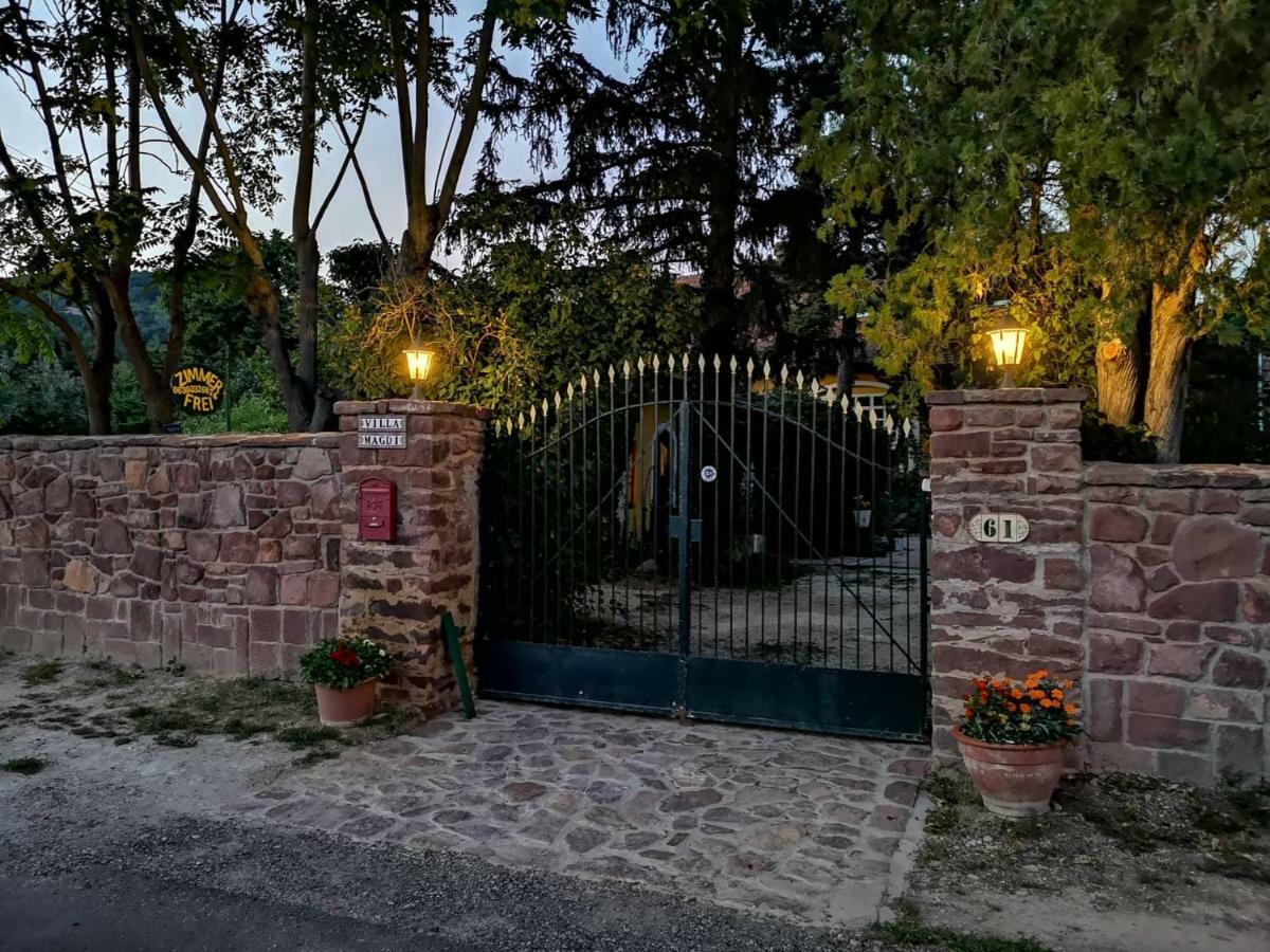 Villa-Magdi Vendeghaz Révfülöp المظهر الخارجي الصورة